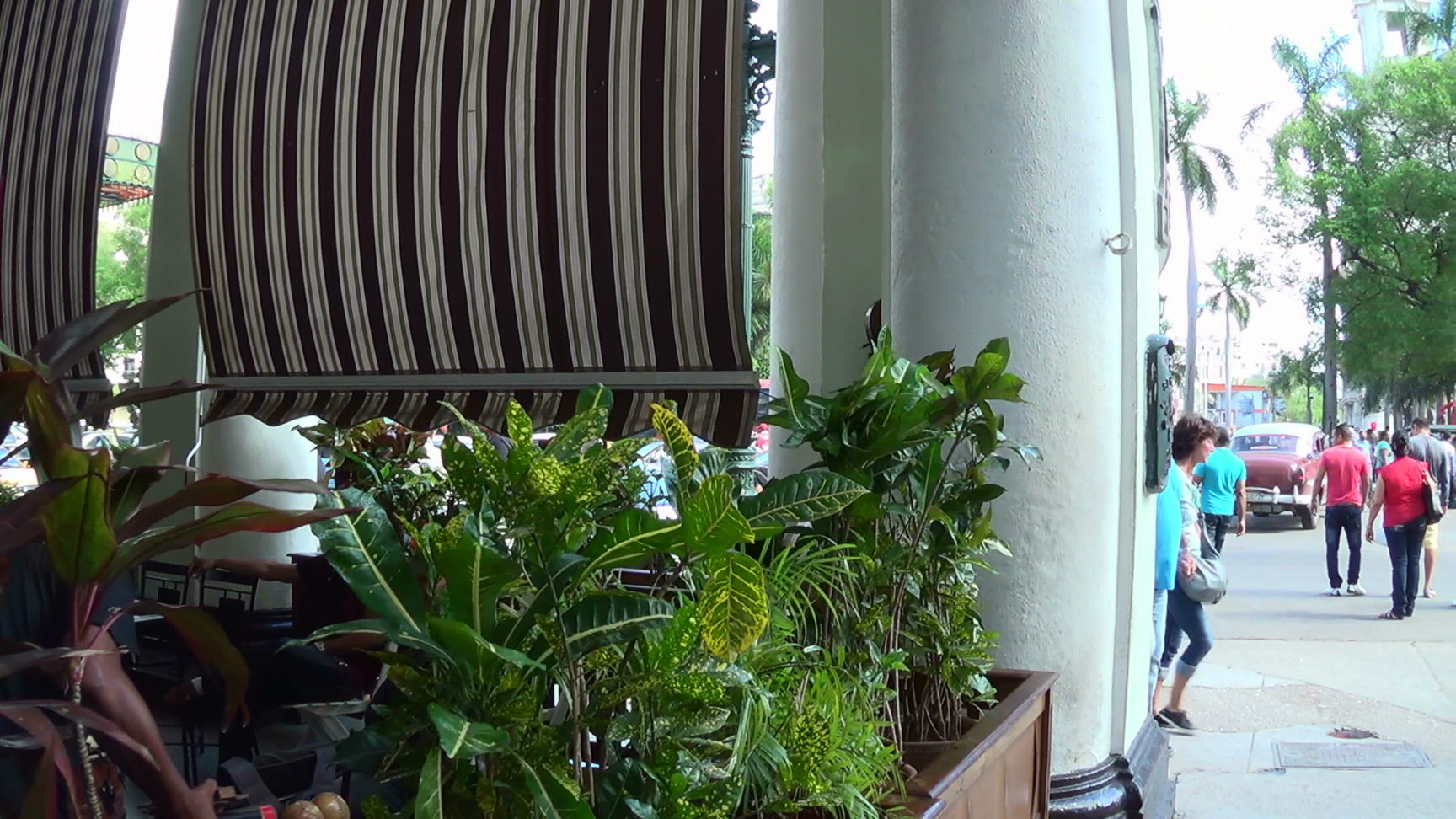 75509s_ingla_pan_lire_252_filmstill