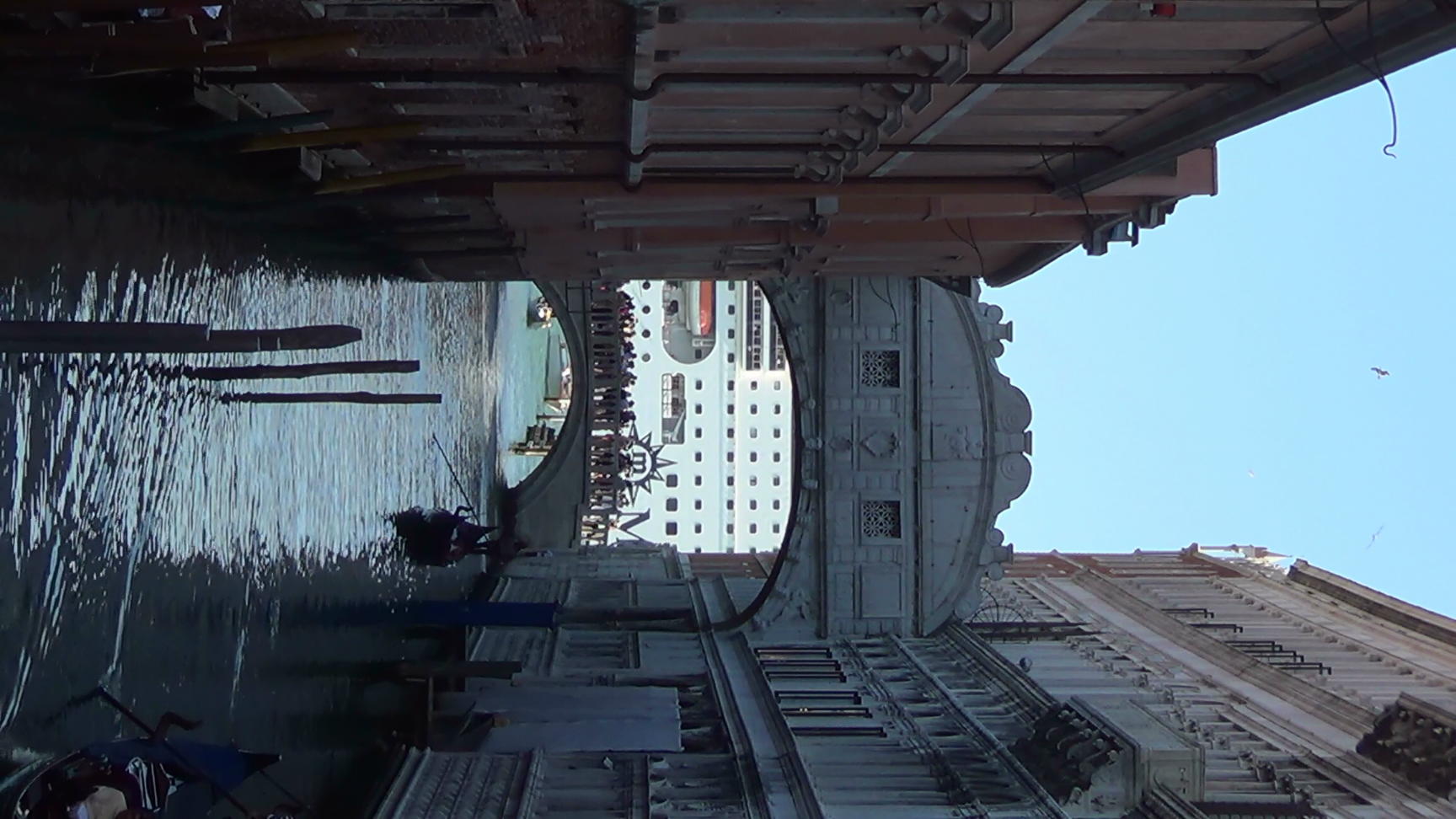 62008s_msc_hoch_filmstill3