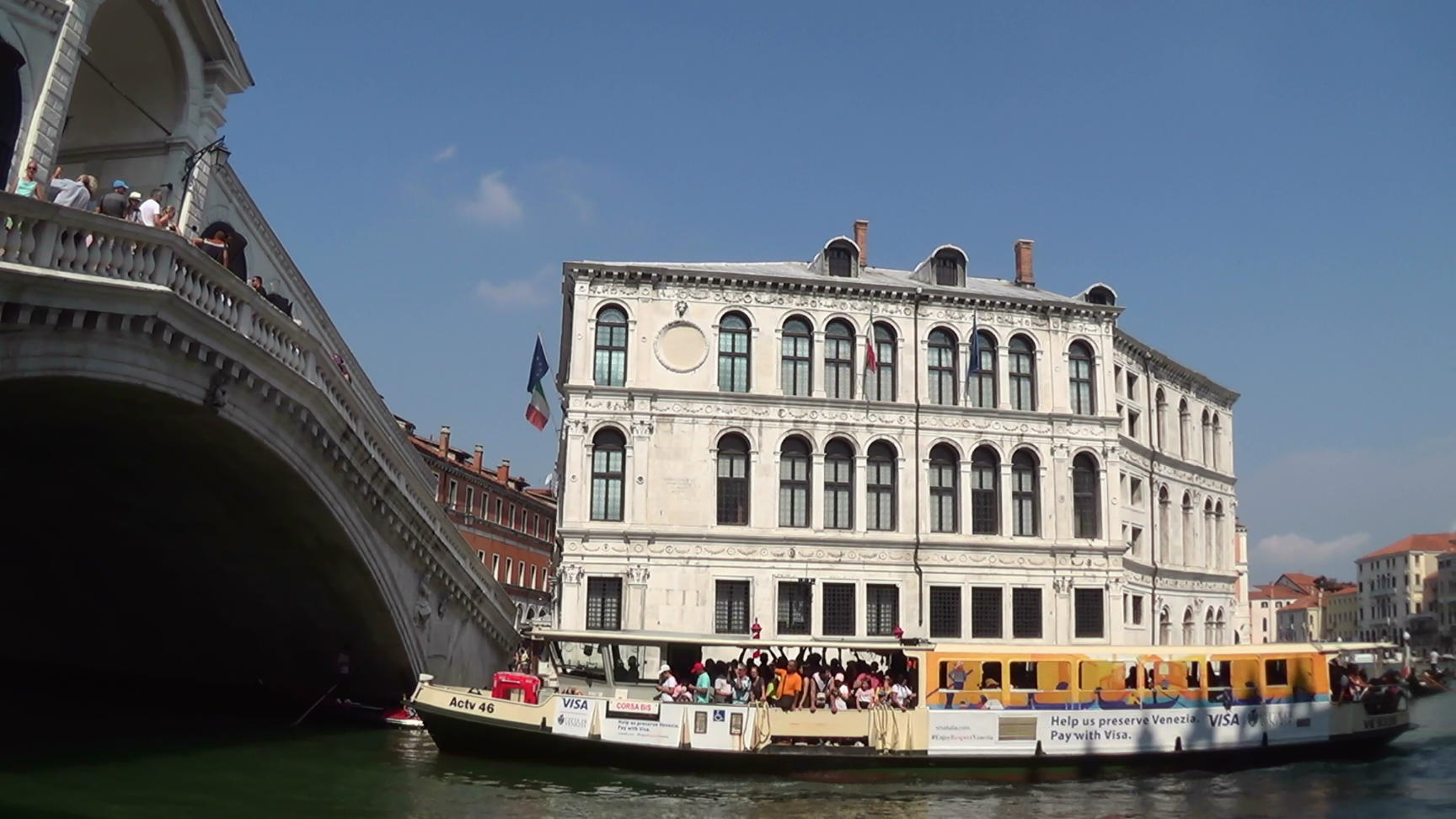 95726s_rialto_panlire_filmstill4