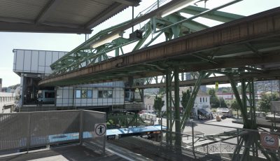 Wuppertal 421219-2 U-Turn soon