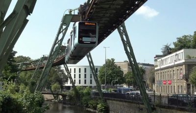 Wuppertal 422226-2 Hochbahn zuwe Upright Size soon